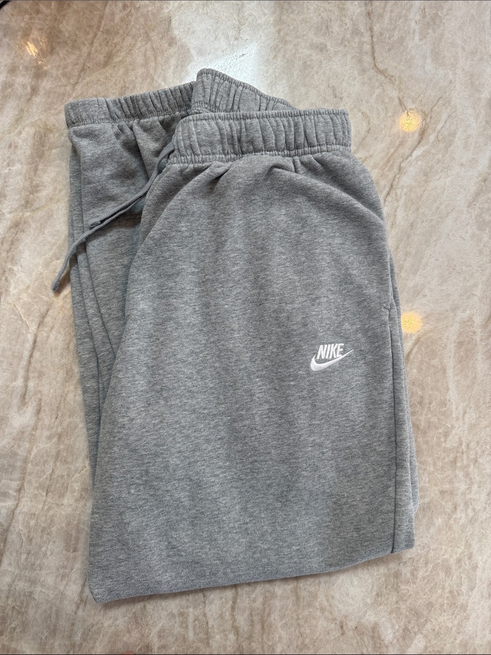 Nike Gray Logo Sweatpants - Cozy Everyday Joggers Size M